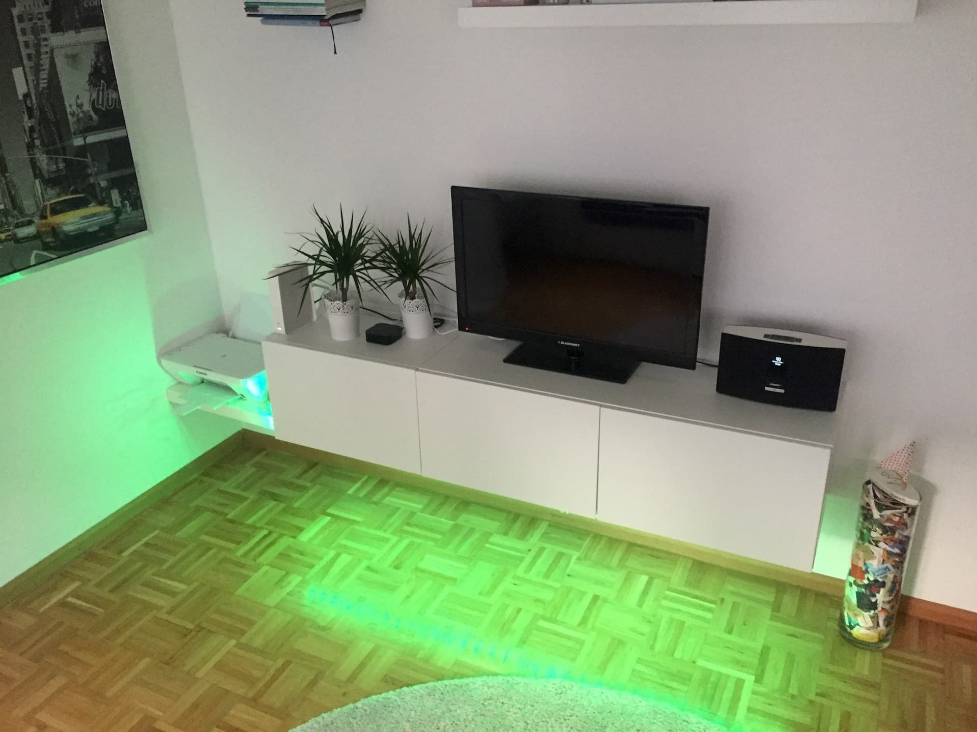 8 einrichtungs-ideen mit philips hue lampen | homesuits